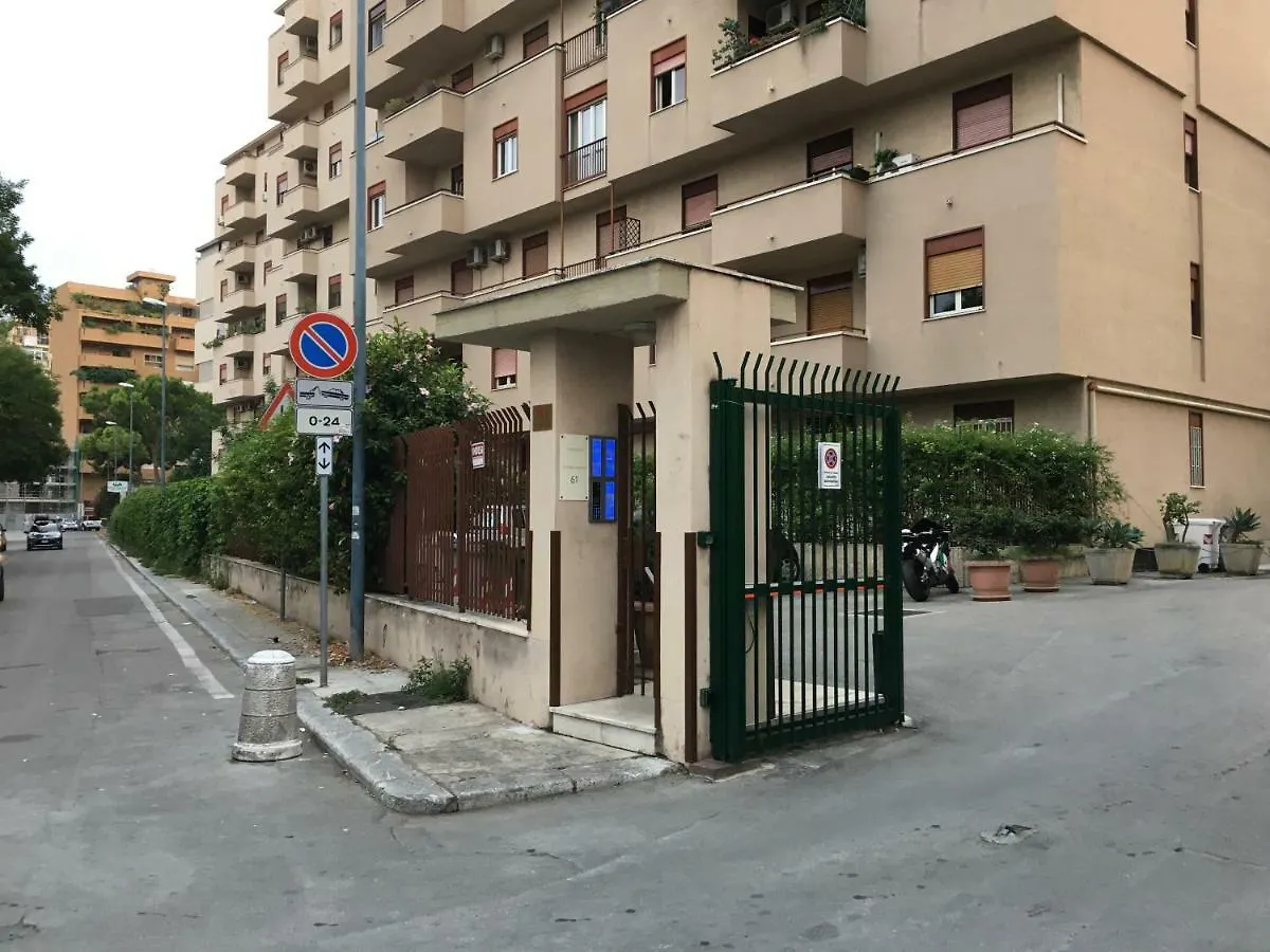 Room61 Palermo Bed & Breakfast