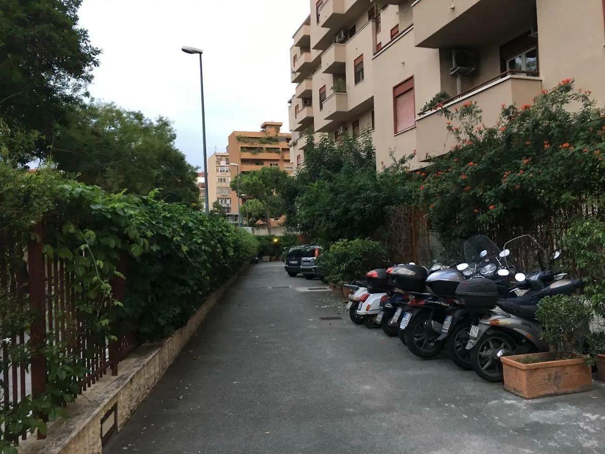 Bed & Breakfast Room61 Palermo Italy